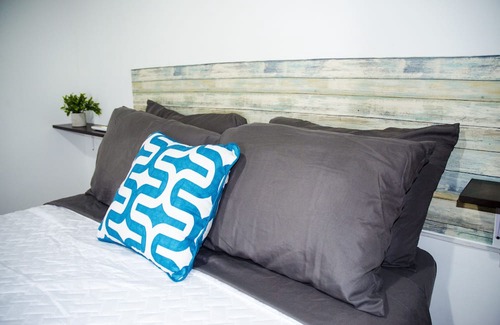 La Libertad Apartamento | Coastal Bliss: Stunning View Beachfront Gem