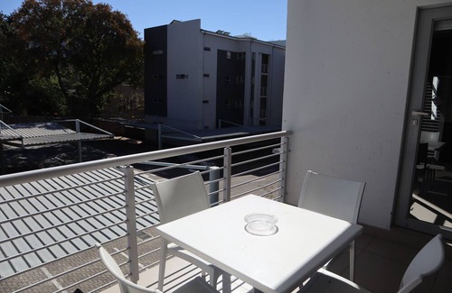 Sandown Apartamento | Insignia