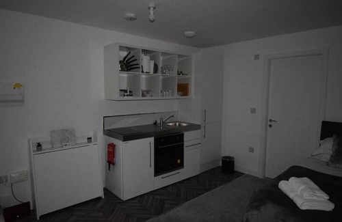 Worksop Apartamento | No 8 Modern studio in Worksop