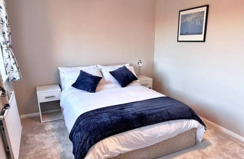 Epsom Apartamento | Apartment in Epsom with Free Parking
