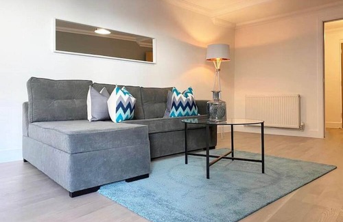 Rochester East Ward Apartamento | 360 ME1 Sylvia Apts 01 - Modern Stylish 2 Bedroom 2 Bath Apt. 01 in Rochester