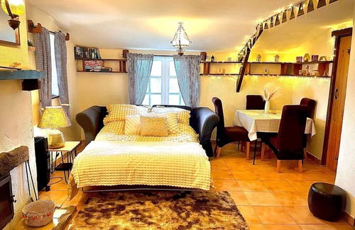 Lohuec Casa | Idyllic Country Cottage with Magnificent Views & Hot Tub