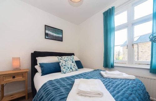 Hampton Wick Apartamento | Pass the Keys | Bright spacious flat with free parking