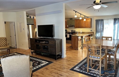 Freedom Casa | Newly remodeled home with a Barnwood rustic siding and an updated clean interior