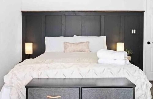 San Luis Obispo Casa | Cozy Home Minutes to Wineries + Fire Pit & Games