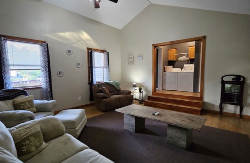Alexandria Bay Casa | Camerons on the Creek,your next vacation getaway in the 1000 Islands!