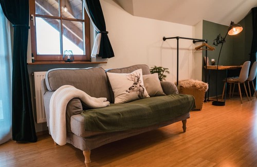 Hohenstein Apartamento | Albpanorama- Apartment mit Privatsauna u. Ausblick