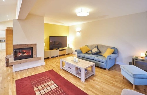 Sutton-in-Ashfield Casa | Host & Stay | The Willows