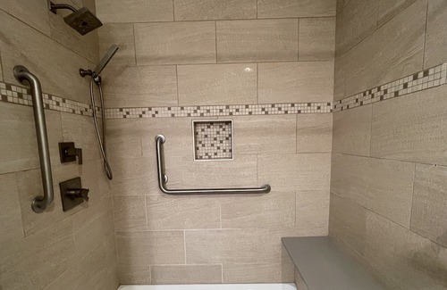 Athens Casa | High end luxury retreat in quiet Athens neighborhood