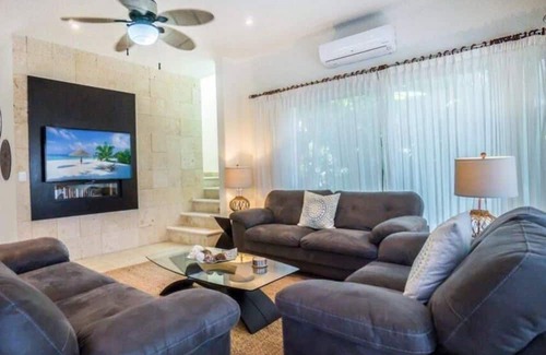 Área de Playacar Fase I Villa | Private Villa located within 30 seconds walk to the beach with private pool