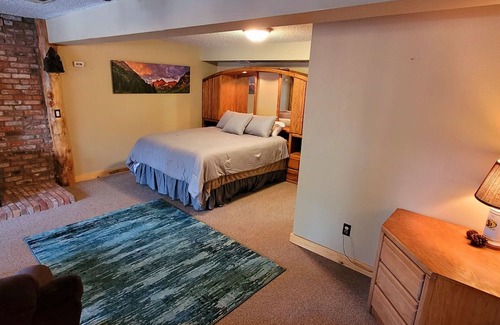 Pine Chalet De Esquí | Absynthe Chalet