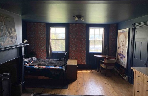 Oak Hill Otro | Farmhouse w/ Dance Studio & Pond in NE Catskills. Near Windham, Peace & Quiet!