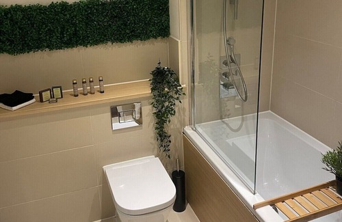 Trumpington Apartamento | Superior Cambridge Apartment-King Bed nr Hospitals