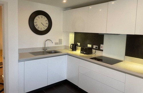 Trumpington Apartamento | Superior Cambridge Apartment-King Bed nr Hospitals