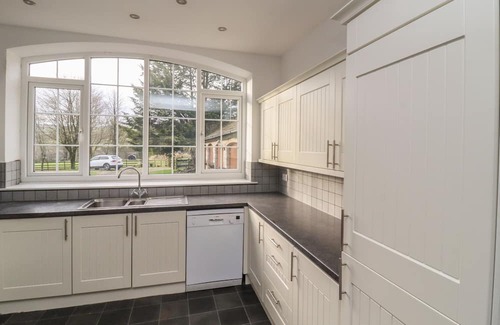 Malham Cabaña | ANNEX, romantic, with a garden in Malham