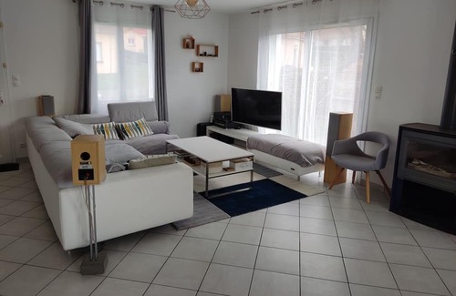 Saint-Saturnin Casa | Maison Entière Le Mans Nord 24h du Mans 6/8 Personnes