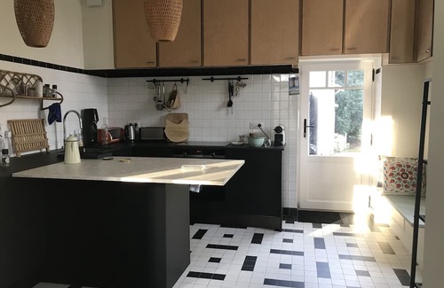 Echire Casa | Maison de Maître Familiale Avec Piscine Chauffée et Grand Jardin Marais Poitevin