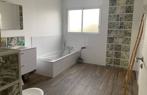 La Jarrie Casa | Maison Neuve Proche de La Rochelle