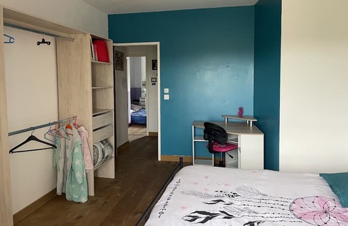 Montluel Casa | Maison Mitoyenne à la Campagne. 3 Chambres. Proche Sortie A46, A432 les Echets