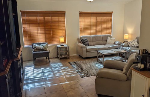 Wickenburg Casa | Comfortable 3-bedroom house in Wonderful Wickenburg - Pet Friendly