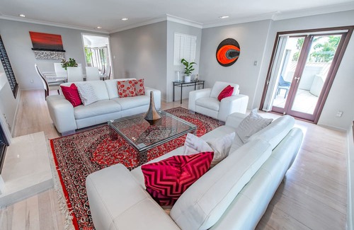 Remuera Casa | Premier and Roomy 4BR Holiday Home in Auckland