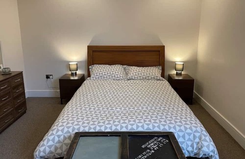 Horley Apartamento | Home comfort close to Gatwick!