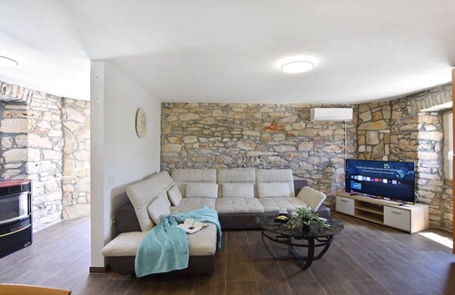 Vilanija Apartamento | Three bedroom apartment with terrace Vilanija, Umag (A-22647-b)