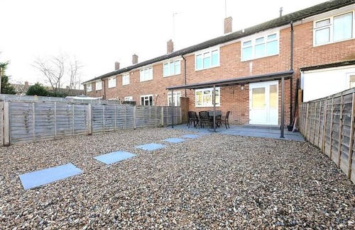 Abbey Wood Casa | Vibrant 3BD home with great links to the city