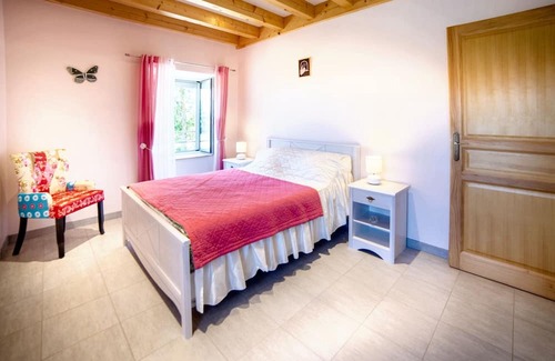 Seneujols Casa | Homerez - Big house for 15 ppl. at Séneujols