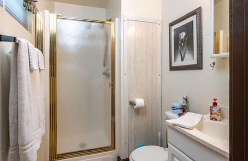 Cleora Cabina | The Ibis Cabin - Accommodates 4 Guests