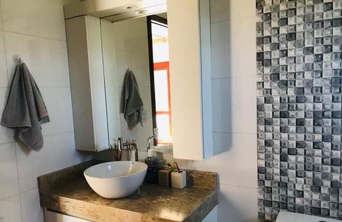 Torres Casa | Casa Agradável, Ampla Para Família