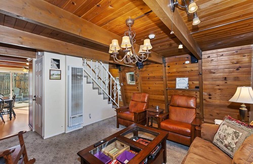 Big Bear City Casa | Gambrel Style, pet friendly, enclosed yard, streaming, fireplace, and more.