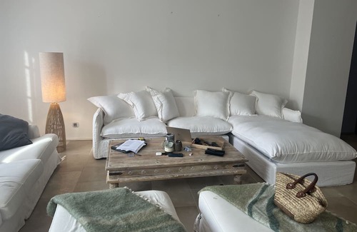 Saint-Tropez Apartamento | ST Tropez Plein Centre Appartement Lumineux Avec Parking Place des Lices