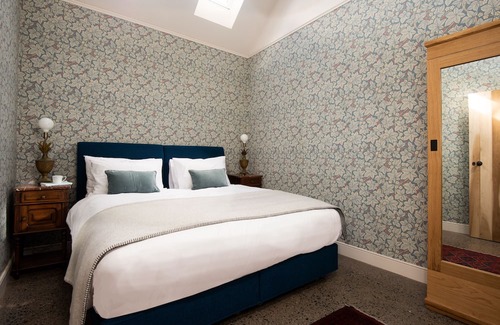 Haddington Apartamento | SHEPHERD'S BOTHY AT PAPPLE STEADING - a luxury bolthole for 2 close to East Lothian's outstanding co