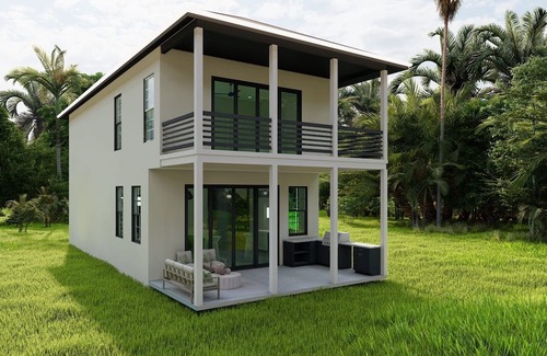 Washburn Casa | Ultimate 4-Bedroom Getaway w/ Hot Tub & Pool Table