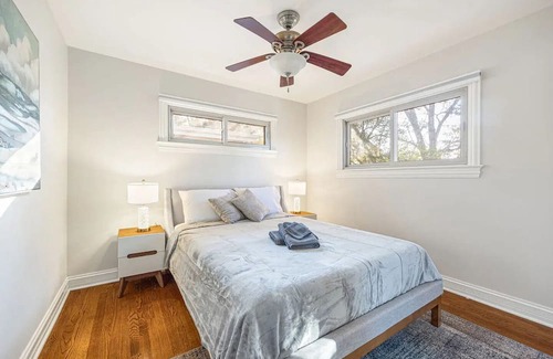 Arlington Heights Casa | Exquisite 4Bed 2bath house luxry Arlington Heights