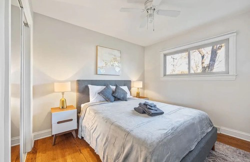Arlington Heights Casa | Exquisite 4Bed 2bath house luxry Arlington Heights