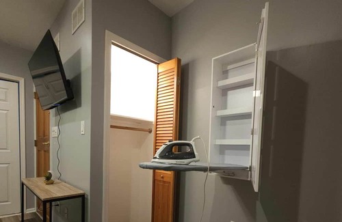 Manville Apartamento | Cozy fully furnished unit in charming Manville NJ