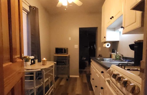 Manville Apartamento | Cozy fully furnished unit in charming Manville NJ