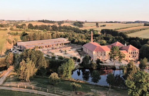 Buhlau Hotel | Denkmalgeschütztes Rittergut Hexenburg