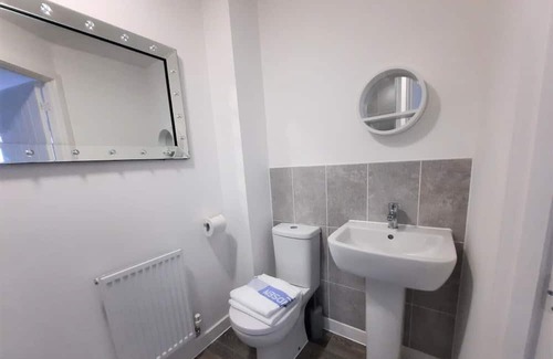Ipswich Casa | Modern 3 Bedroom Town House in Ipswich