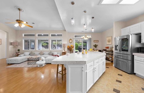 Greenacres Casa | Serene Haven Retreat on Bichester Ct #41913