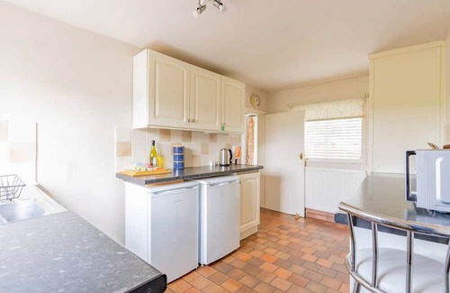 Alton Casa | Felicity's Cottage - Alton