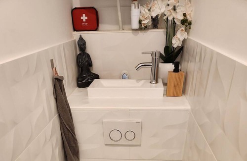 Saint-Assiscle Apartamento | Studio Romantique Avec Jacuzzi
