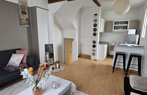 Pont-Sainte-Maxence Apartamento | Appartement Duplex aux Bords de Loise