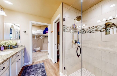 Cave Creek Casa | Chic townhome with mountain views, pool, & hot tub access - close to downtown