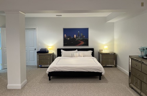Idylwood Casa | Cozy 1B1B Suite Safe Community