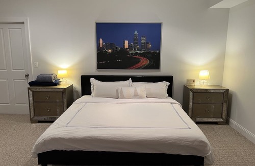 Idylwood Casa | Cozy 1B1B Suite Safe Community