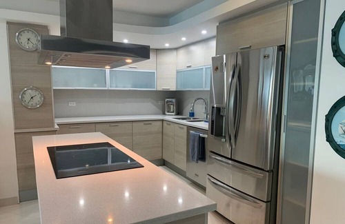 Margarita Island Apartamento | Welcome to Casa Sea Breeze. Apartment family size in Pampatar, Playa Moreno.