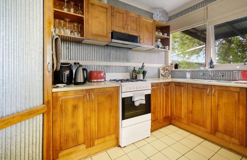Drysdale Casa | 'Willow Cottage' Serene Stay in the Heart of Town